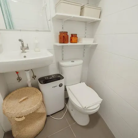 Modern By Hosty Apartamento