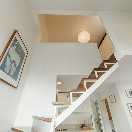 Modern By Hosty Apartment