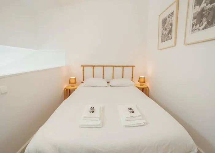 Modern By Hosty * Porto